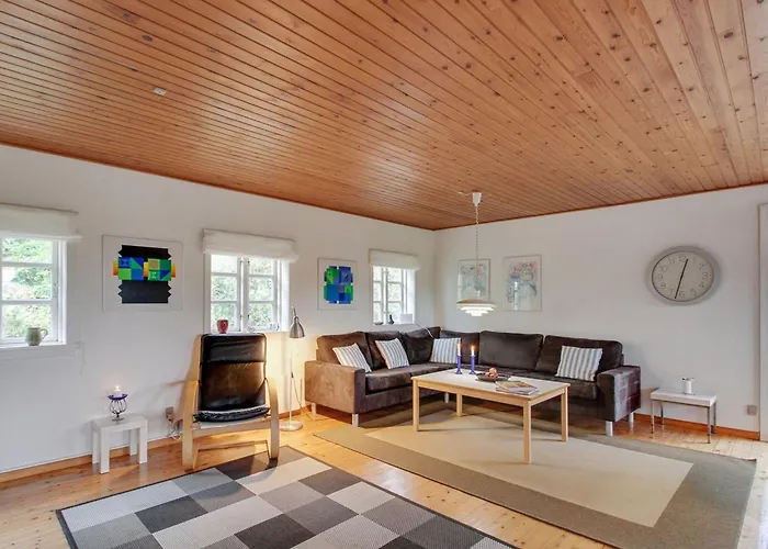 Сasa de vacaciones Kristine - 4km From The Sea By Interhome Allinge-Sandvig